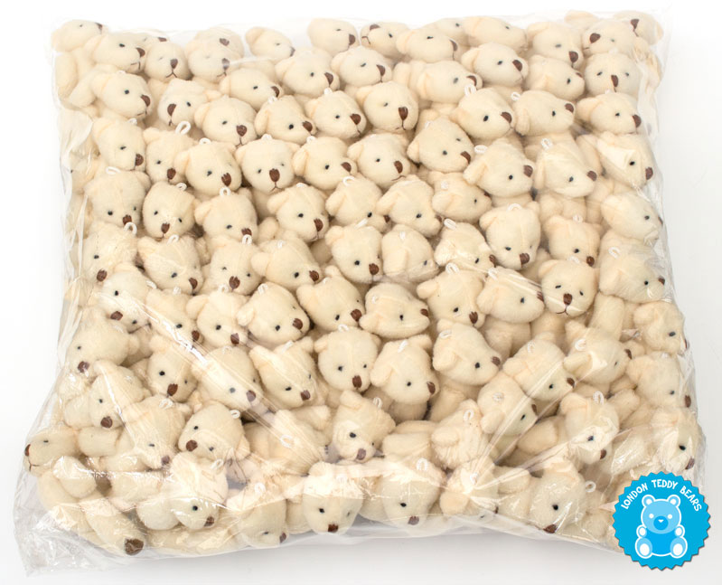 Packung mit 100 Teddys